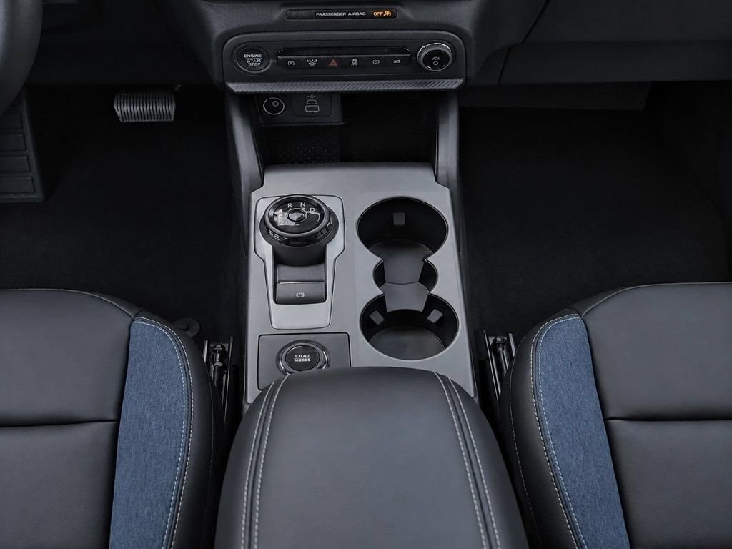 New 2026 Space White Metallic Ford Outer Banks® image 12