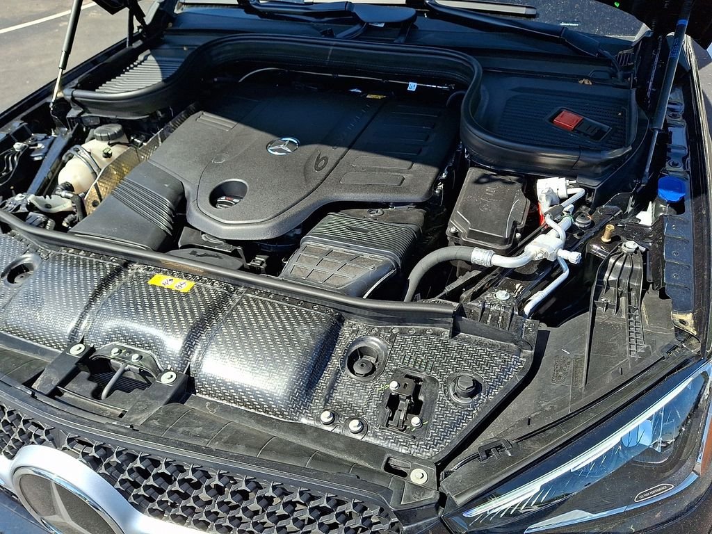 Certified Used 2026 Black Mercedes-Benz GLE 450 image 28