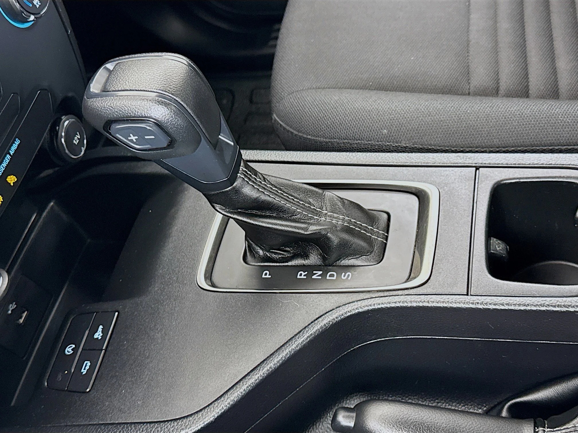 Used 2020 Black Ford XL image 18