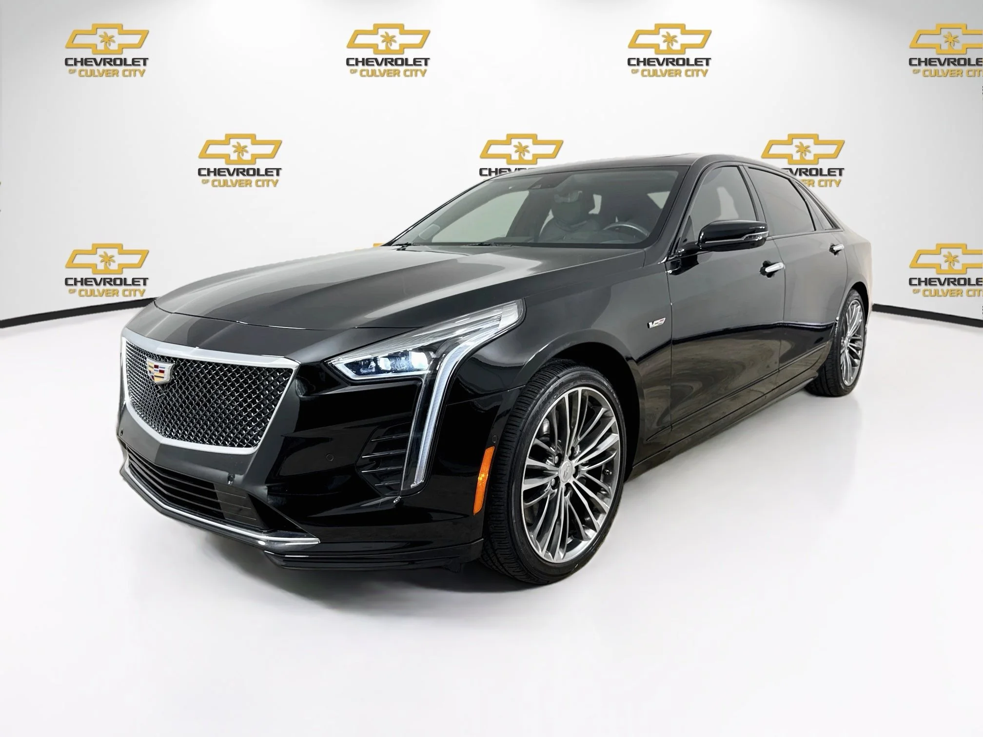 Used 2020 BLACK RAVEN Cadillac 4dr Sdn image 3