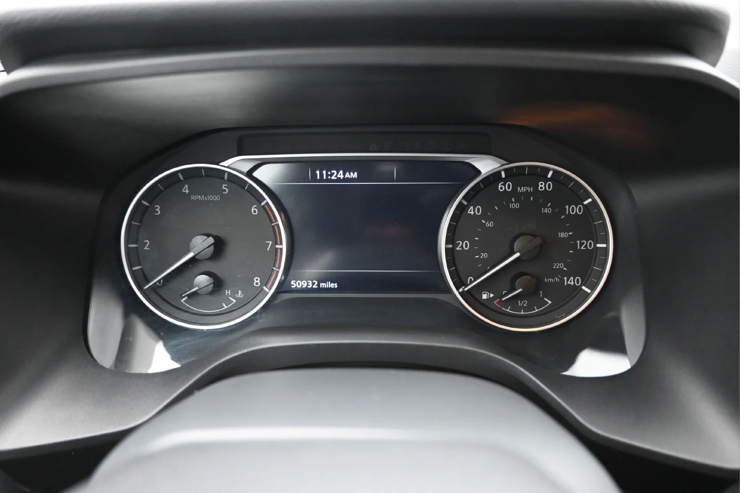 Used 2025 Silver Nissan SV image 25