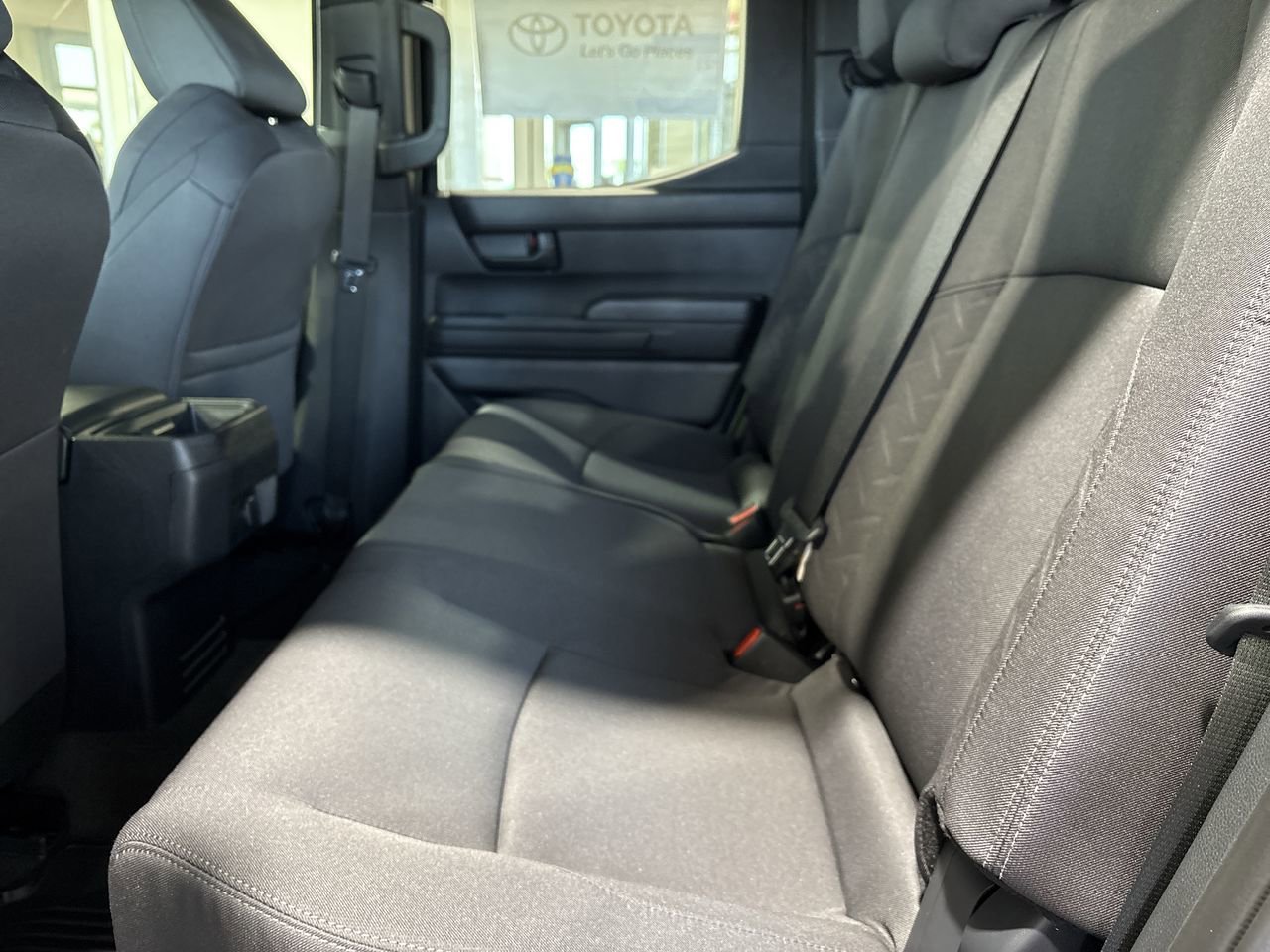 2026 Toyota Tacoma SR5 - Photo 23