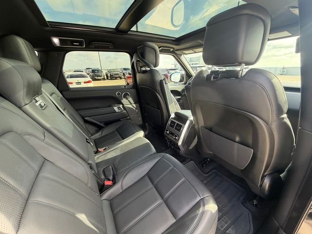 Used 2019 Black Land Rover HSE image 17
