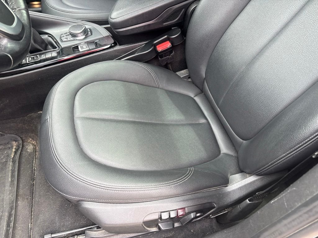 Used 2016 Jet Black BMW xDrive28i image 9