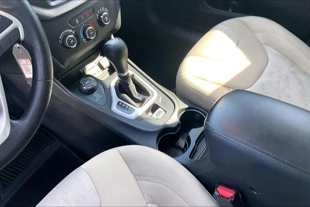 Used 2016 Blue Jeep Sport image 14