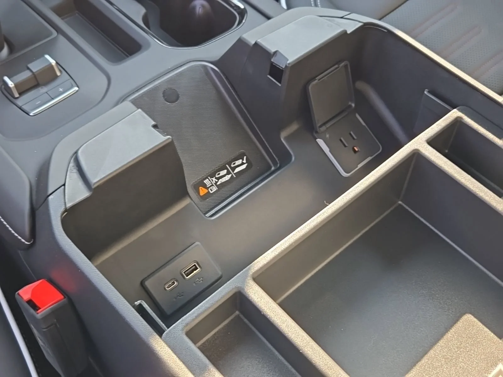 2026 GMC Sierra 1500 AT4X - Photo 29