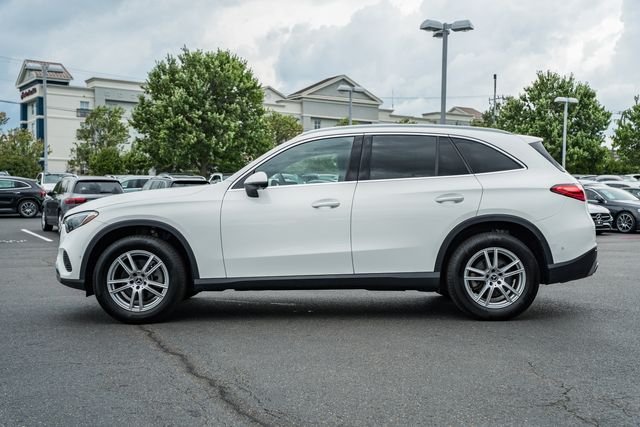 Used 2023 Polar White Mercedes-Benz GLC 300 image 4