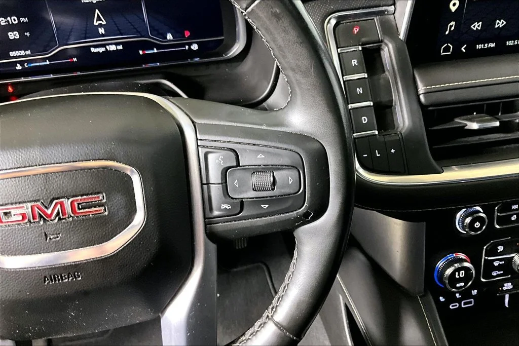 Certified Used 2023 Onyx Black GMC SLT image 15