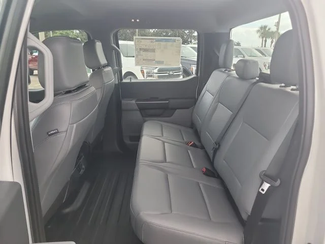 New 2026 Oxford White Ford XL image 13