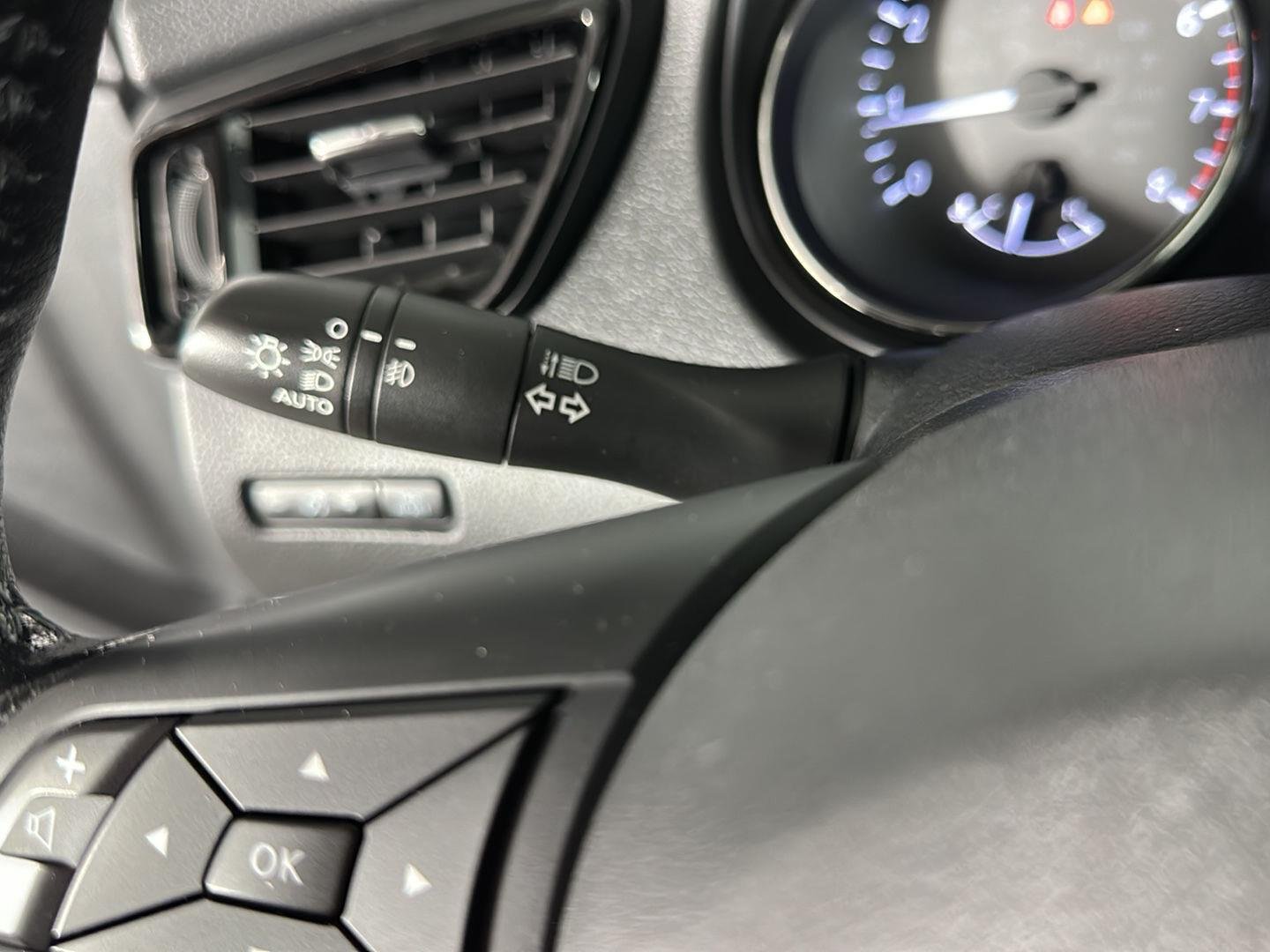 Used 2022 Gun Metallic Nissan SL image 25