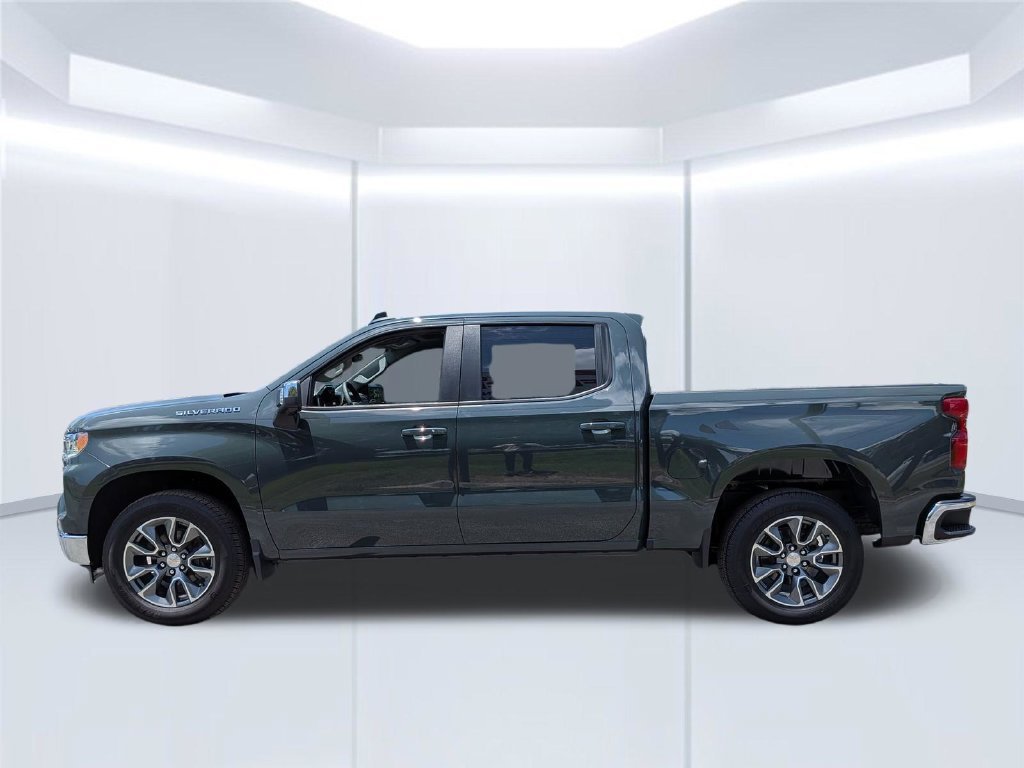 2025 Chevrolet Silverado 1500 LT - Photo 2