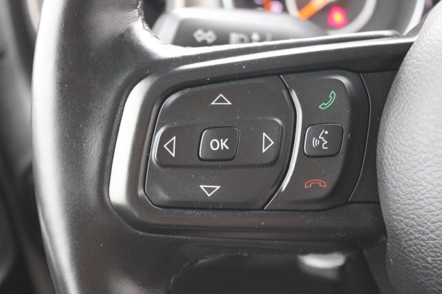 Used 2020 White Jeep Sport S image 13