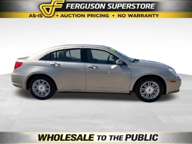 Used 2009 Beige Chrysler Touring image 8