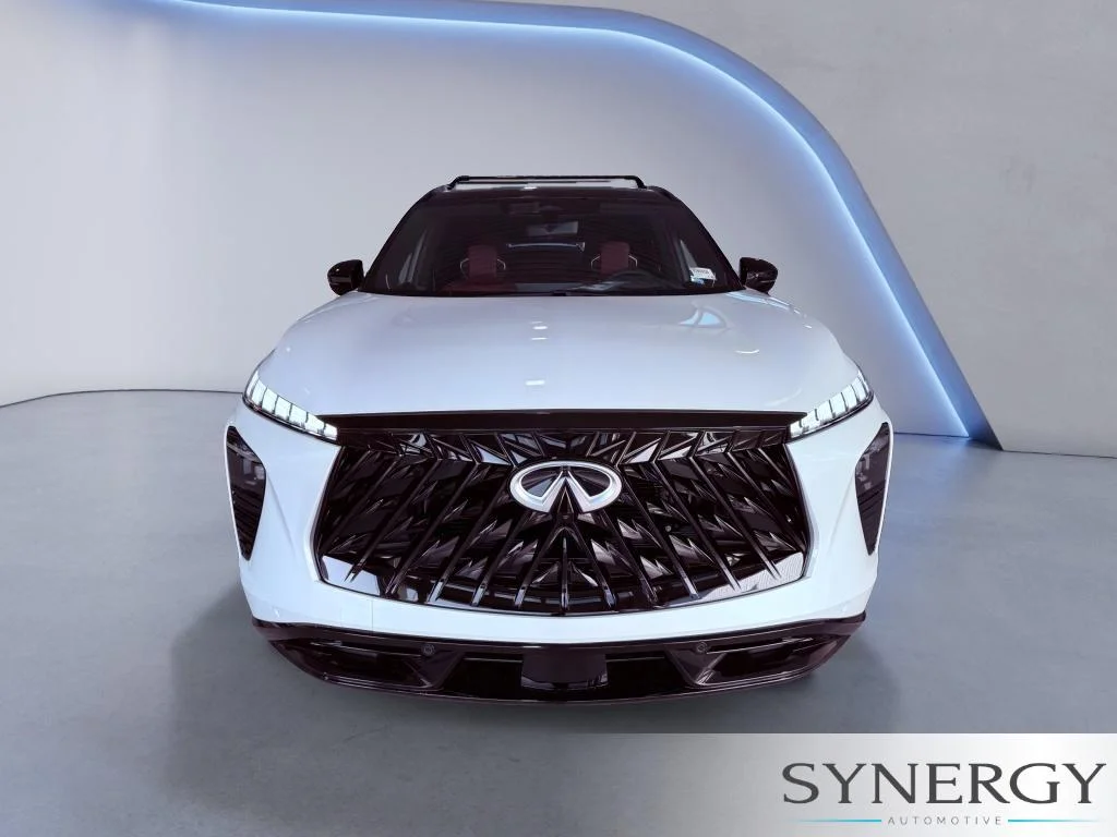 New 2027 2T RAD WHT INFINITI Autograph AWD image 2