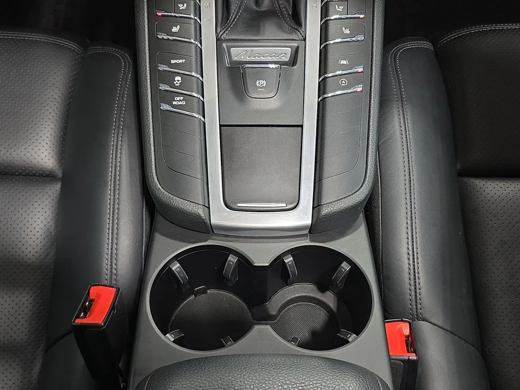 Used 2020 Blue Porsche S image 20