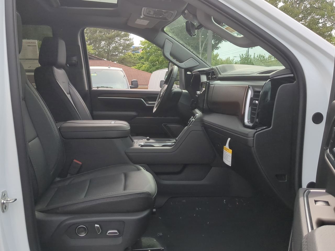 2026 GMC Sierra 3500HD Denali - Photo 29