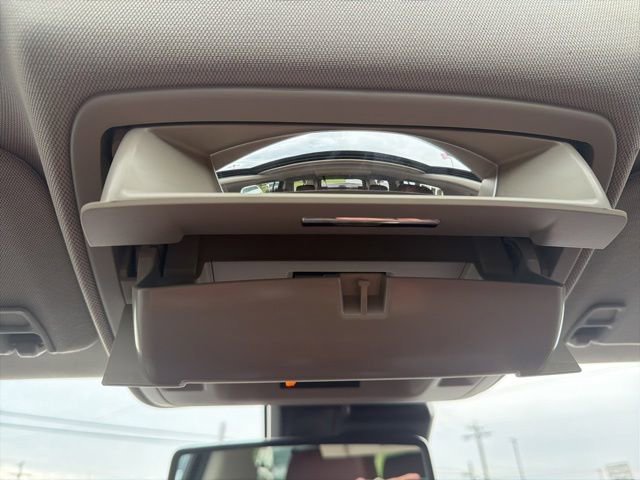 2019 Chevrolet Suburban Premier - Photo 25