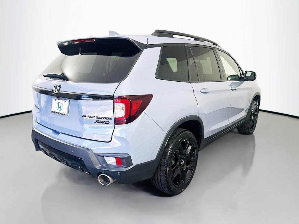 Used 2024 Gray Pearl Honda Black Edition image 5