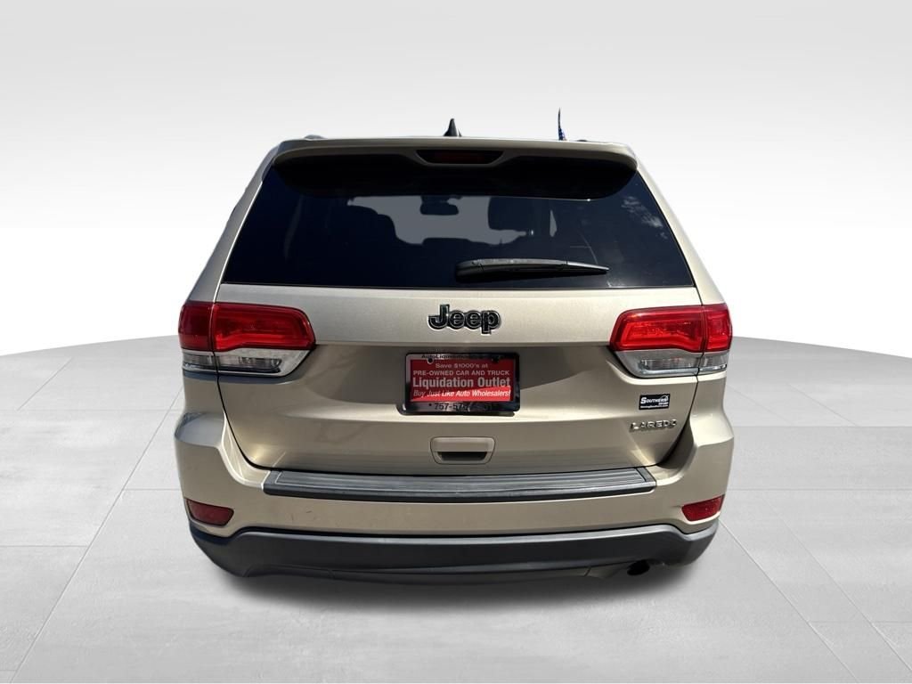 Used 2014 Beige Jeep Laredo image 4