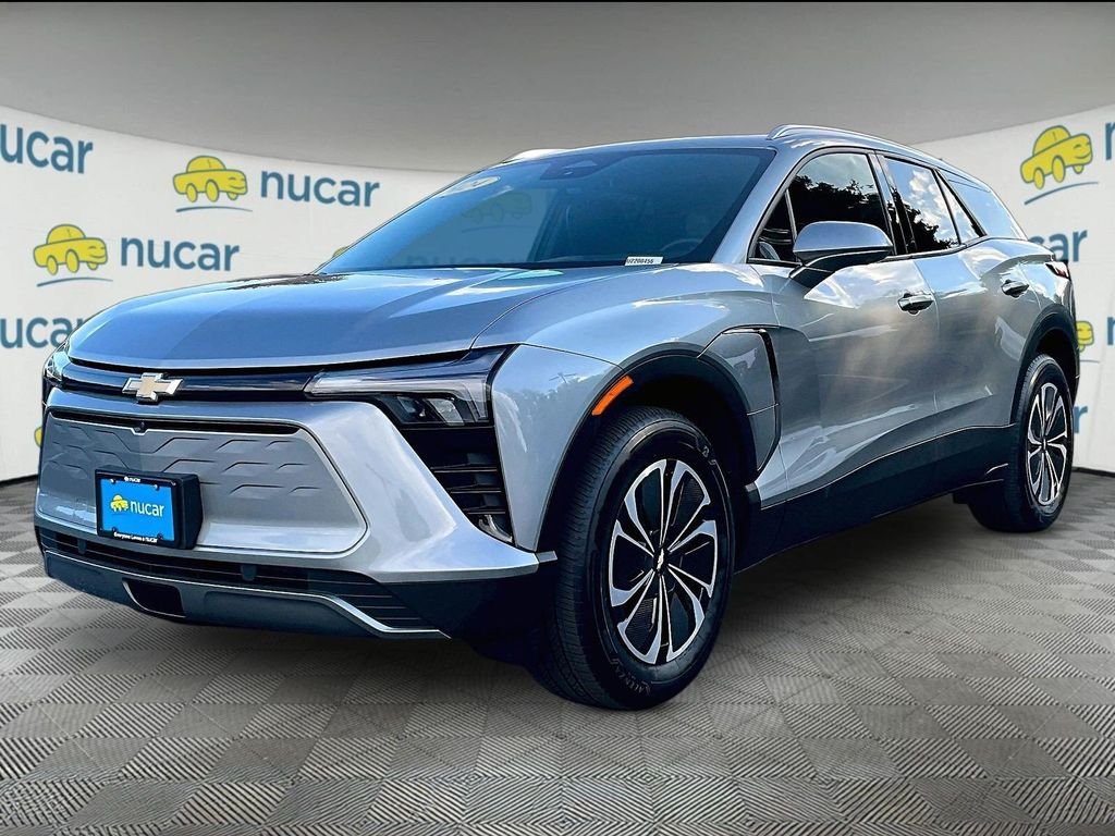 Used 2024 Gray Chevrolet LT image 3