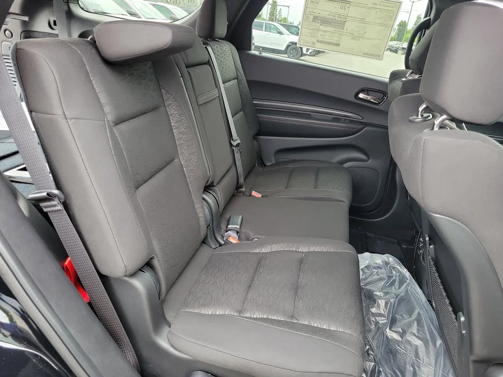 New 2026 Diamond Black Clear-Coat Exterior Paint Dodge GT image 17