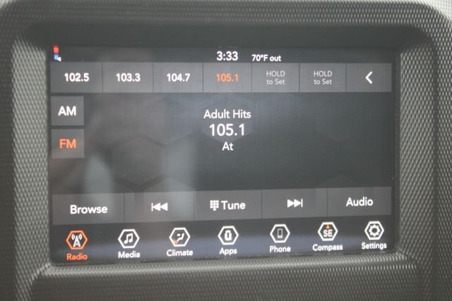 Used 2023 Silver Jeep Sport S image 5