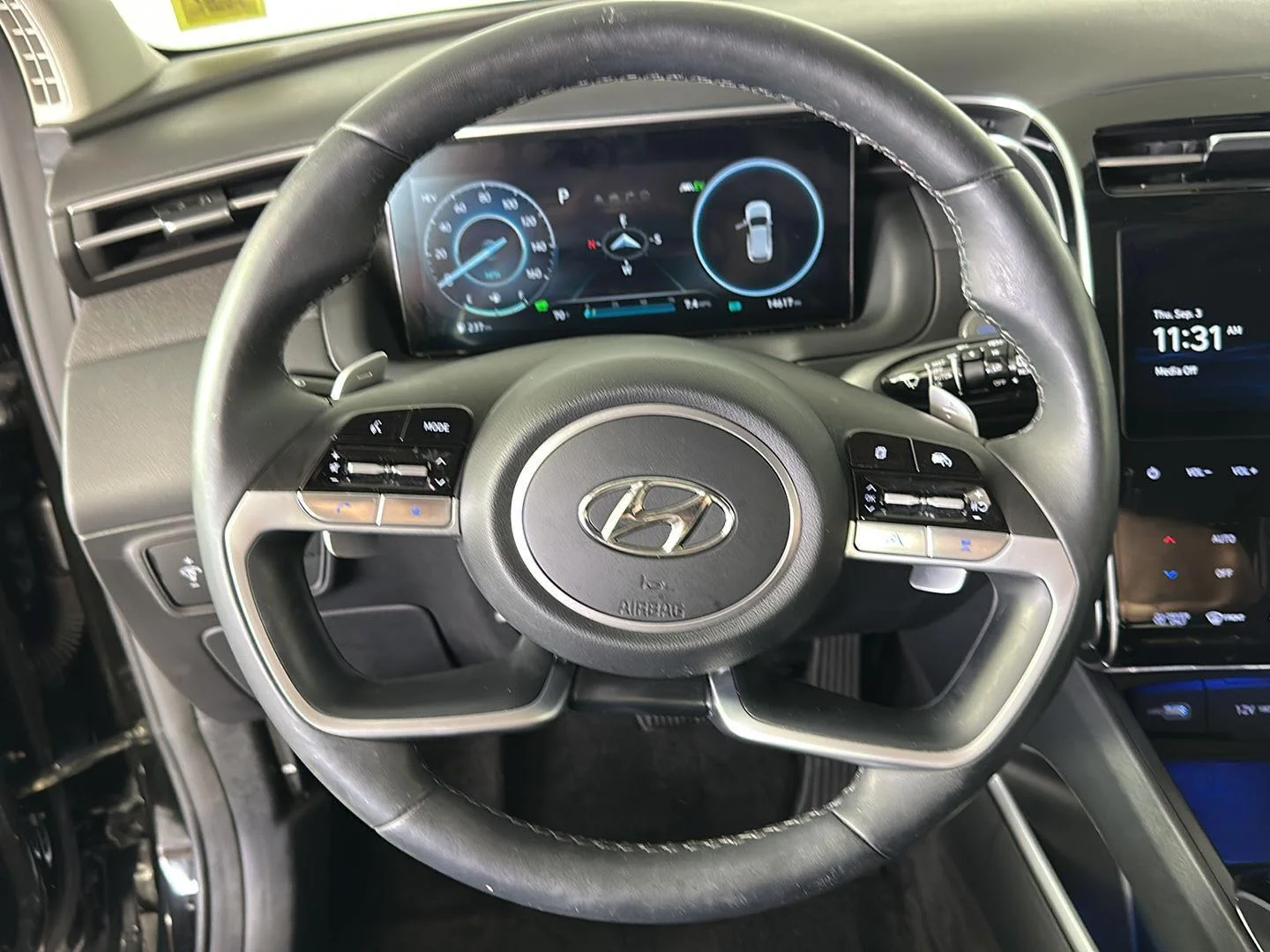 Used 2024 Black Pearl Hyundai Limited image 13