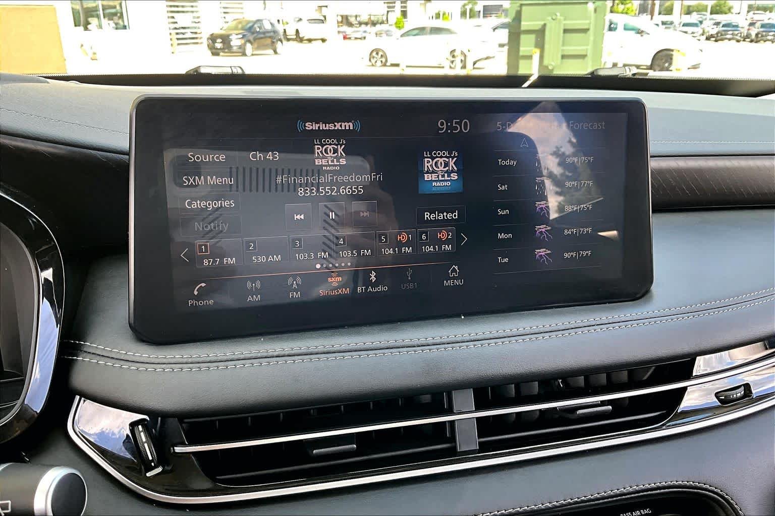 Used 2023 Warm Titanium INFINITI SENSORY image 30