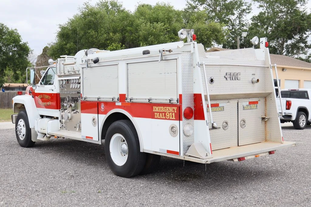 Used 1987  Ford F8000 image 6