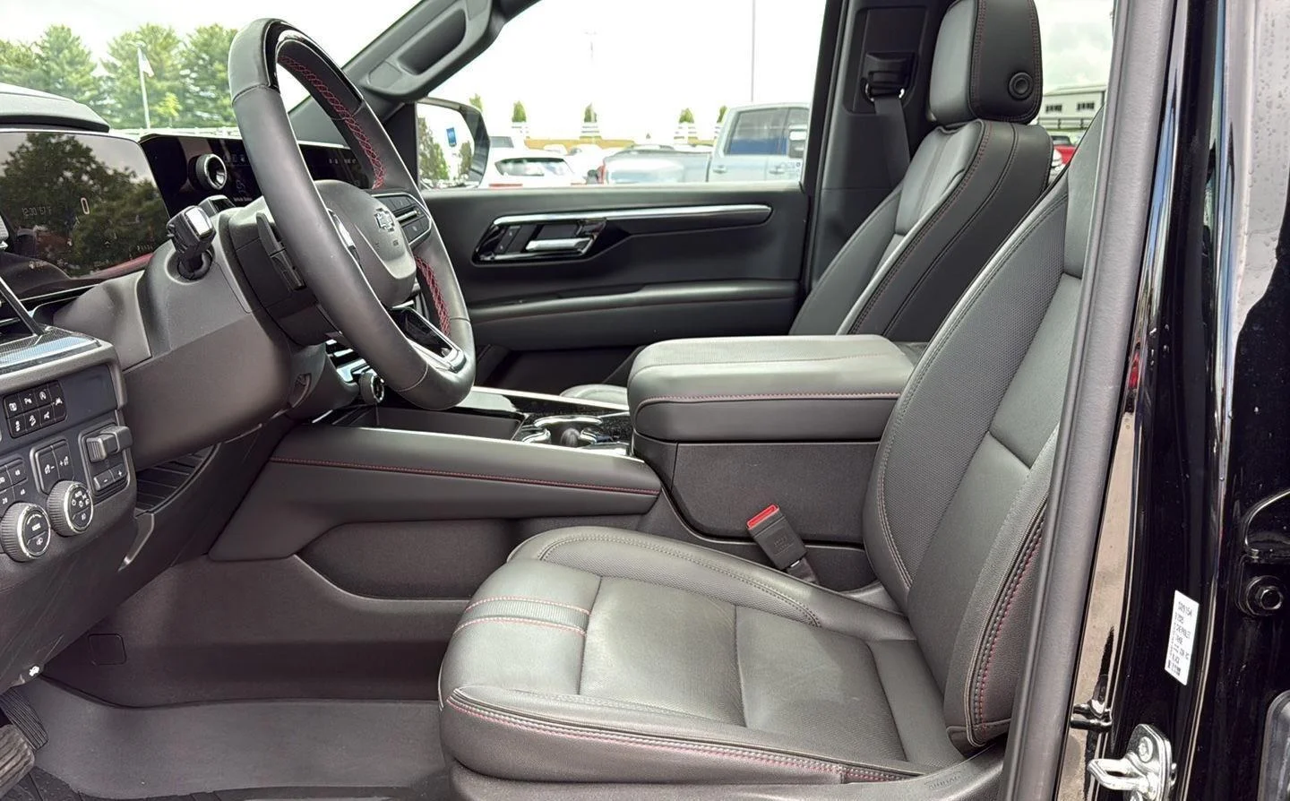 Used 2025 Black Chevrolet RST image 10