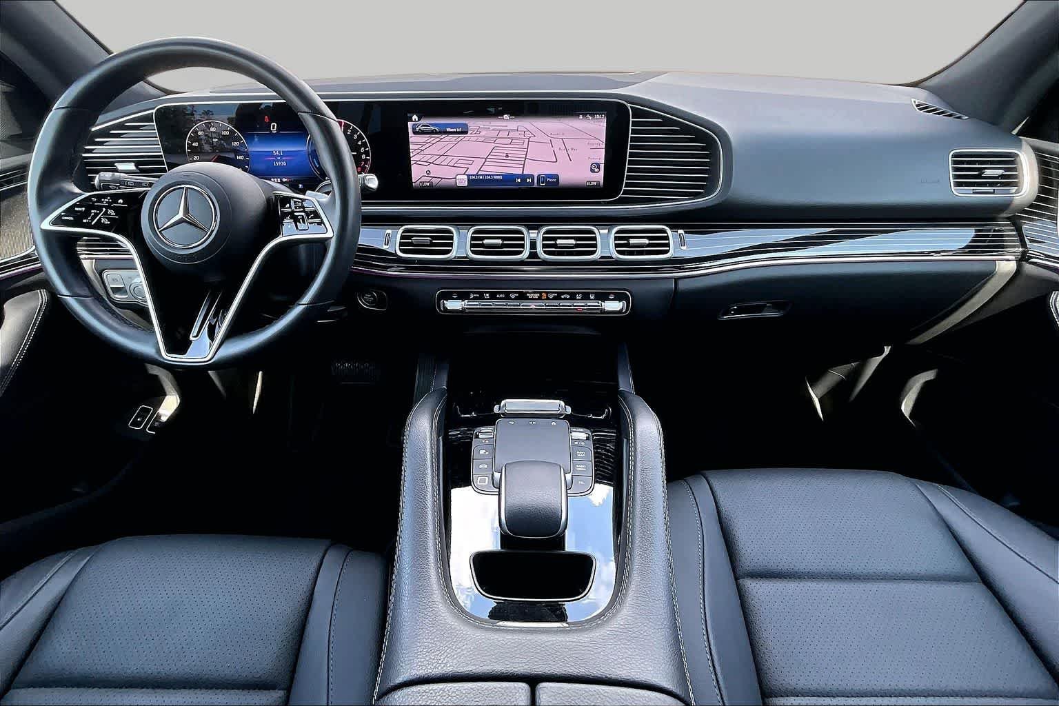 Used 2025 Polar White Mercedes-Benz GLE 450e image 15