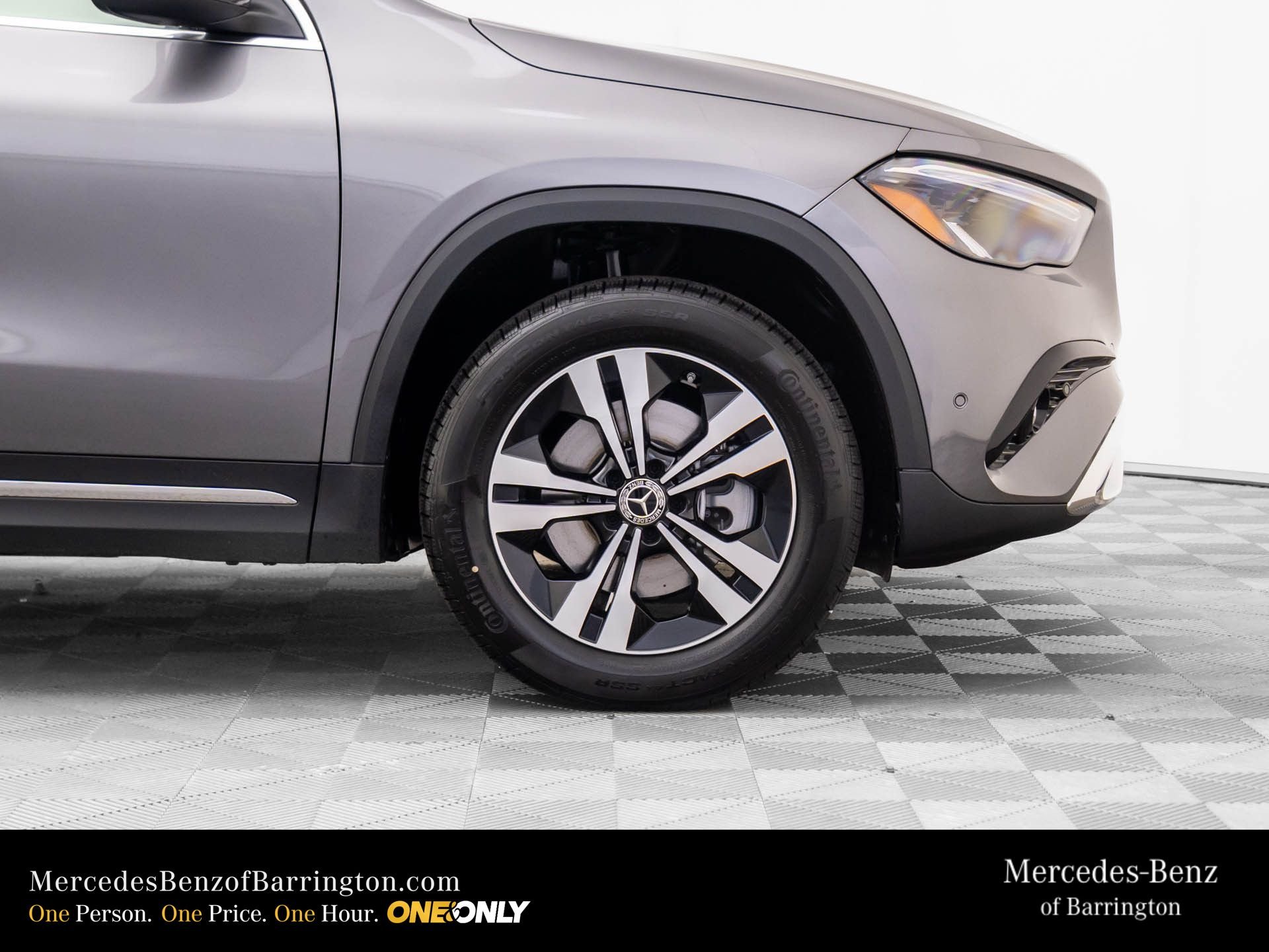 New 2026 Mountain Grey Metallic Mercedes-Benz GLA 250 image 37