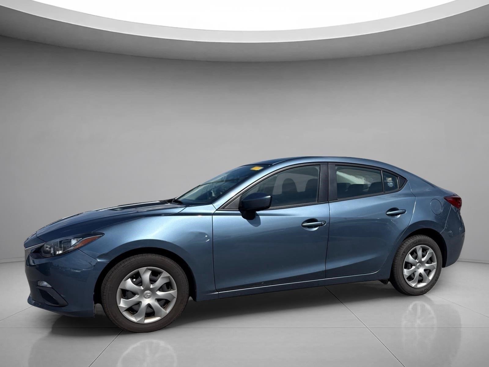 Used 2015 Blue Reflex Mica Mazda i Sport image 4