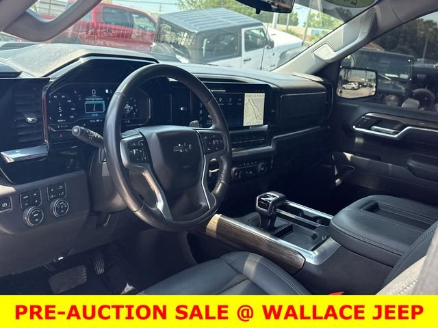Used 2022 Red Chevrolet LT Trail Boss image 18