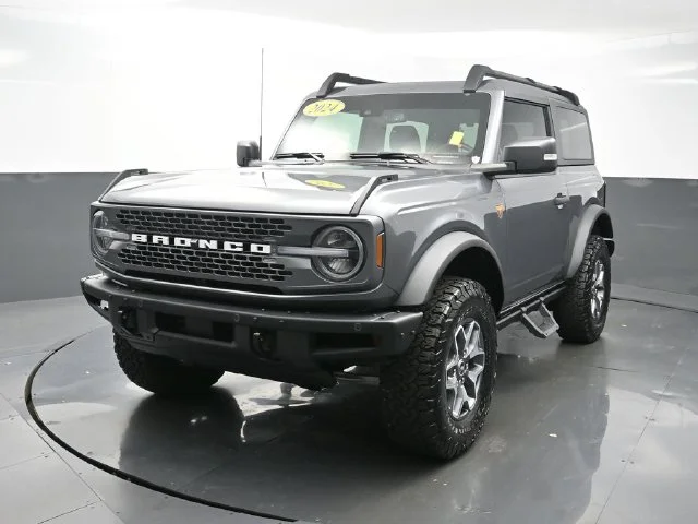 2024 Ford Bronco 2-Door Badlands