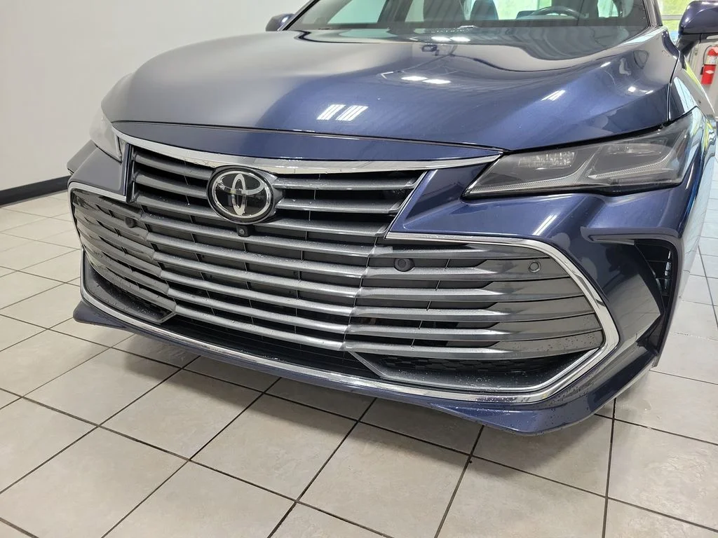 Certified Used 2019 Beige Toyota Limited image 25