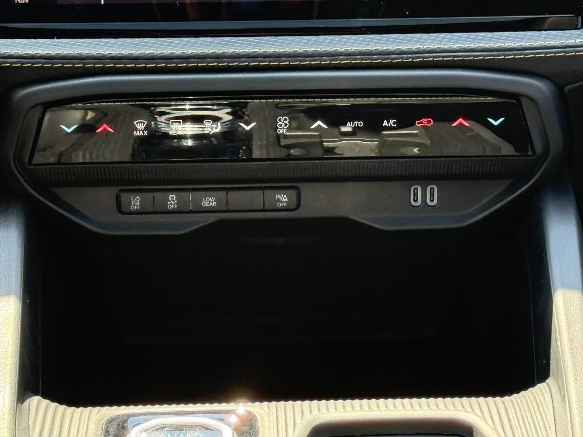 New 2026 Black Jeep 85th Anniv image 24