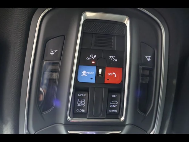 Used 2025 Gray Jeep Laredo X image 19
