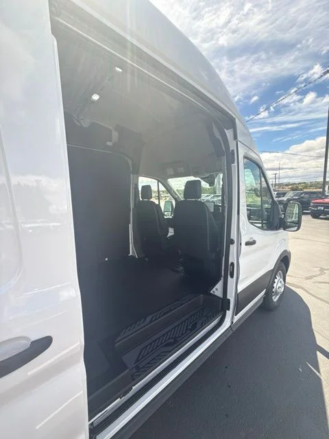 New 2026 White Ford Base image 24