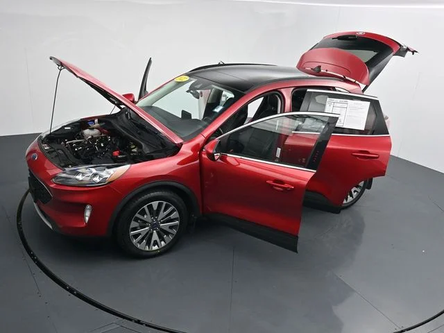 Used 2022 Red Ford Titanium image 37