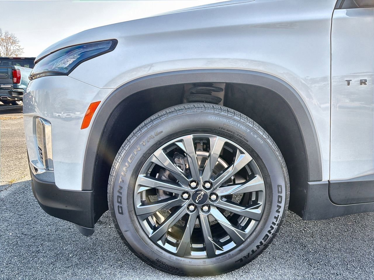Used 2023 Summit White Chevrolet RS image 28