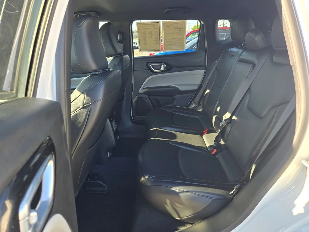 Used 2023 White Jeep Limited image 27