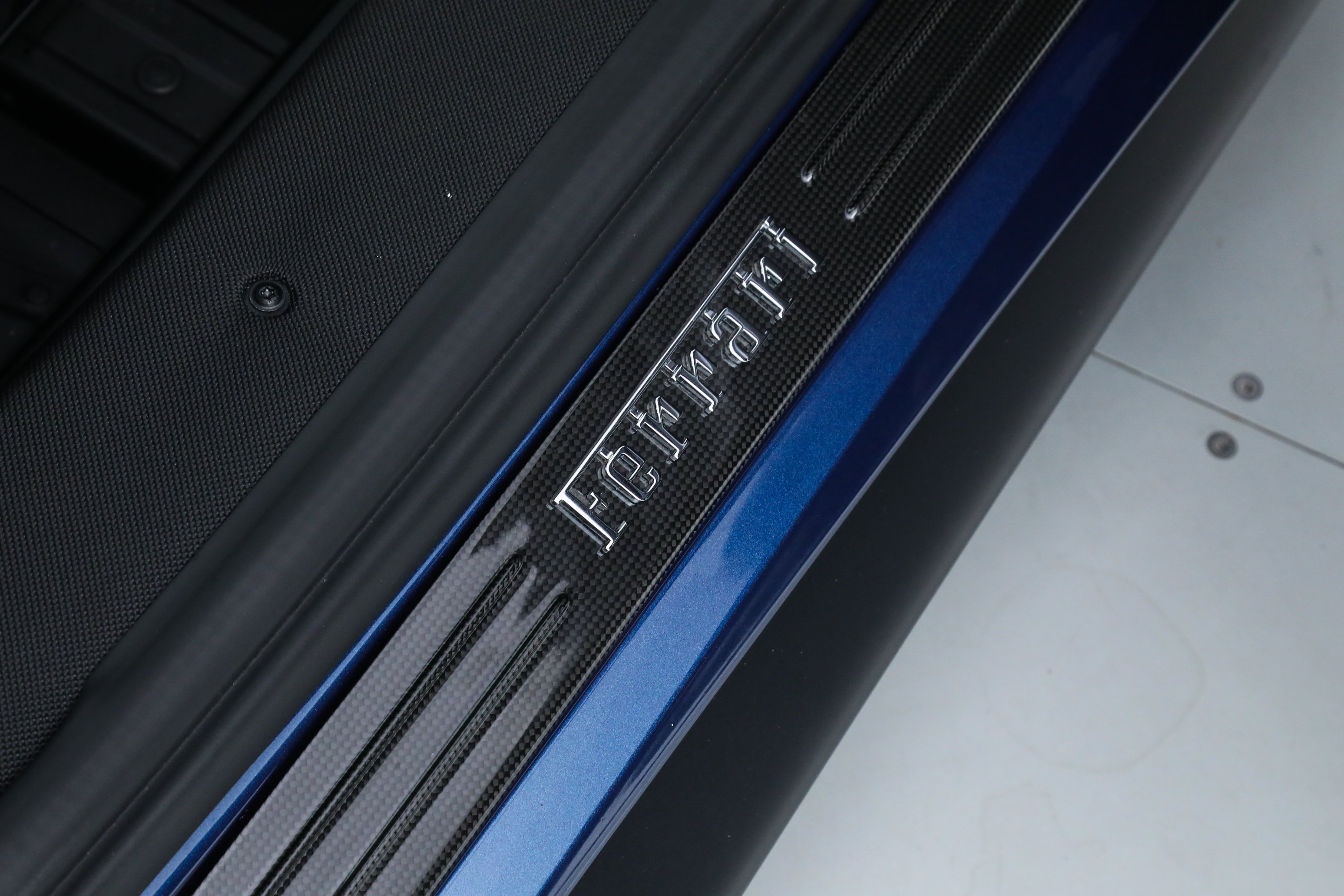 Used 2019 Blue Ferrari  image 26