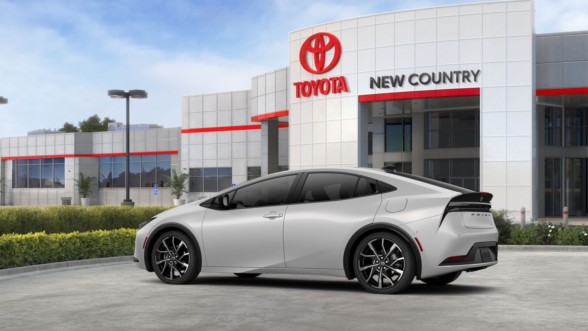 2026 Toyota Prius Plug-in Hybrid XSE Premium - Photo 20