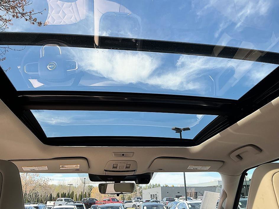 2026 Nissan Armada Platinum - Photo 22