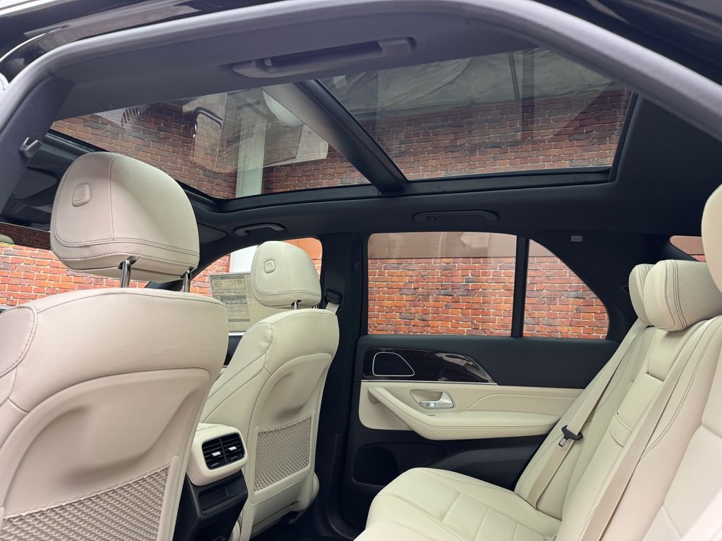New 2026 Black Mercedes-Benz GLE 350 image 3