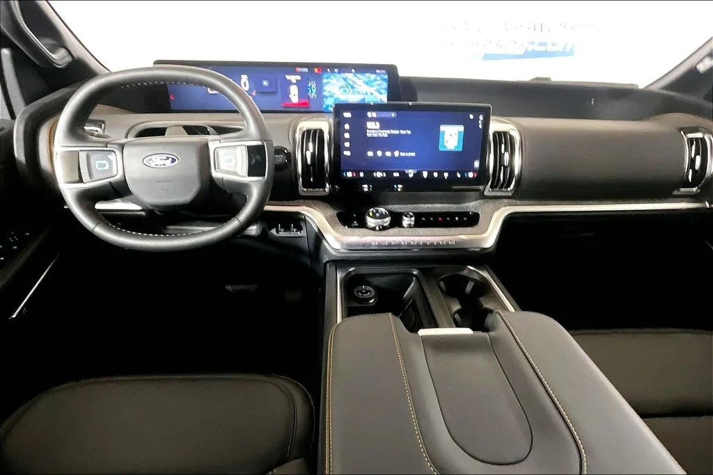 New 2027 Marsh Gray Ford Tremor® image 5