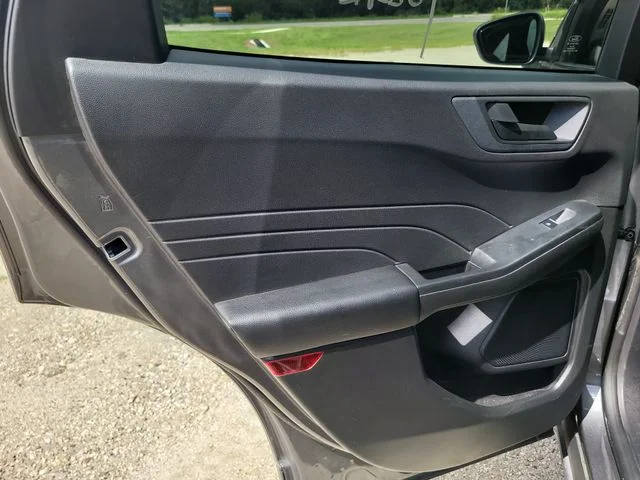 Used 2023 Gray Ford Active image 12