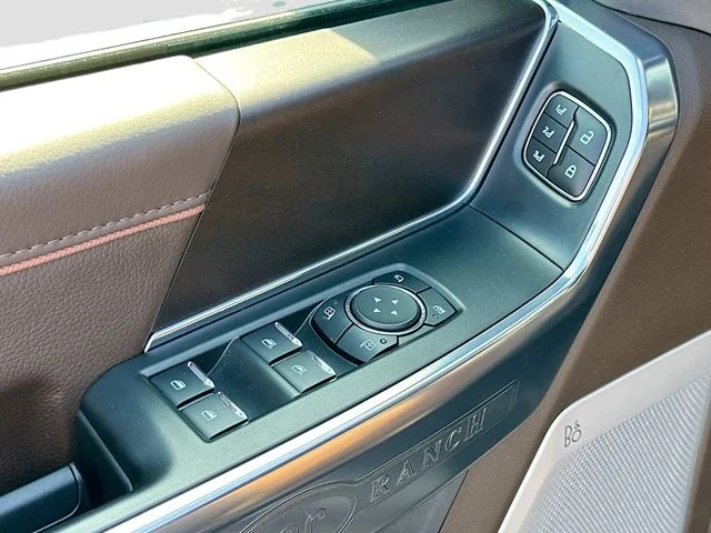 Used 2025 Gray Ford King Ranch image 18