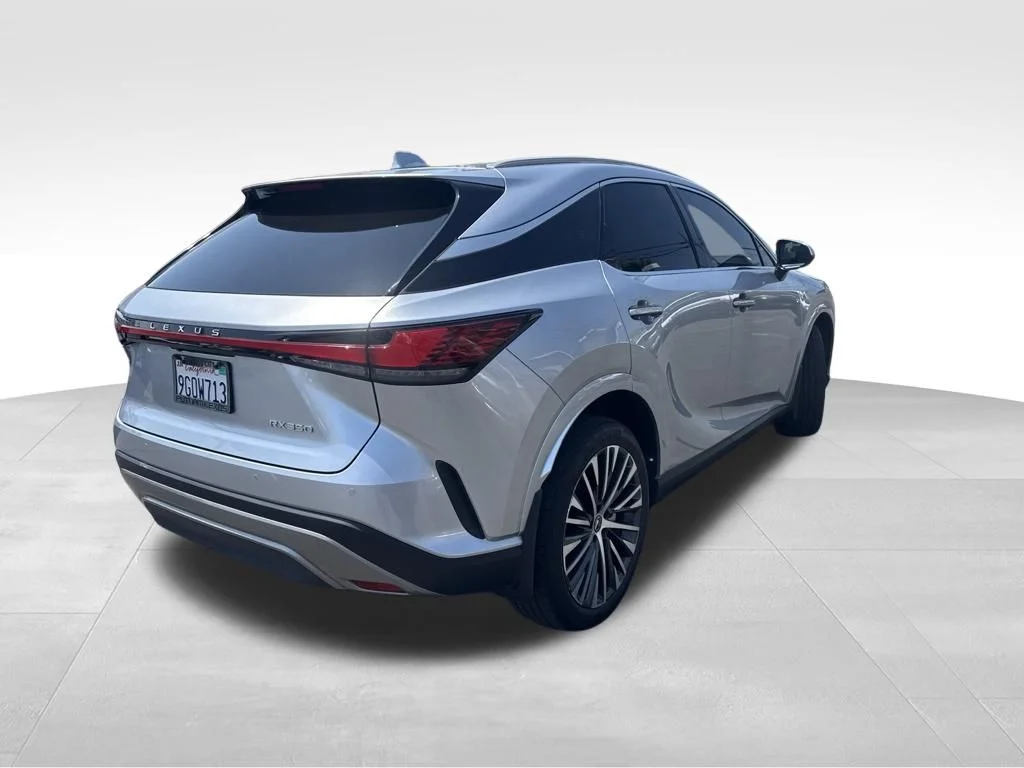 Used 2023 Silver Lexus 350 Premium Plus image 3
